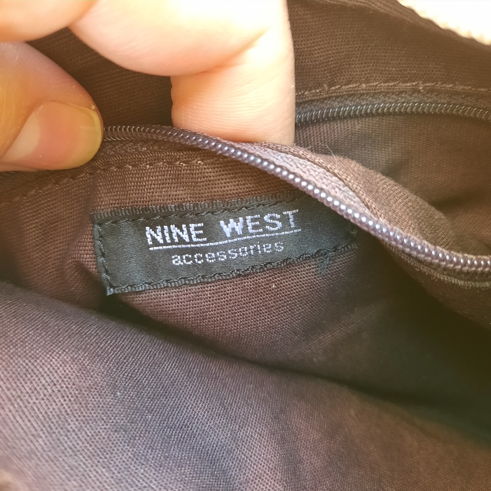 Vintage Y2K Nine West Woven Hobo Shoulder Bag Purse Taupe Retro Boho - Picture 9 of 12